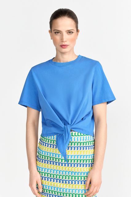 am Modell Vorderteil: Rich&Royal 2505-449 washed T-Shirt 769 palace blue