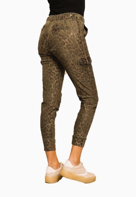 Hinten: Zhrill ZH DAISEY N176-N937 brown 131 Cargohose